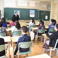 壮瞥小学校にて「行政相談出前教室」実施