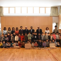 木のおもちゃを寄贈いただきました