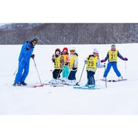 「令和7年度 スキー・スノーボードスクール」が開催されました